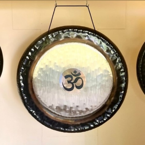 GONG SOUND BATH WITH SYMPHONIC SOUNDS. TUESDAY 10TH MARCH 8.00 - 9.15PM